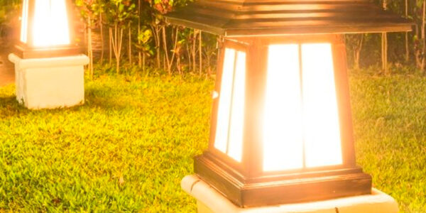 Iluminación eficiente para tu jardín