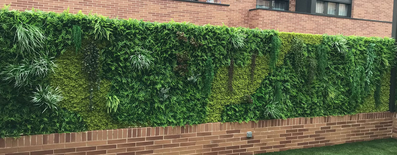 Tendencias actuales en diseño de jardines verticales artificiales