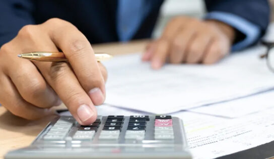 ¿Cuánto suele cobrar un abogado por consulta?